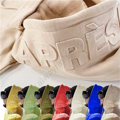 उभरा हुआ लोगो स्वेटशर्ट यूनिसेक्स हुडीज़